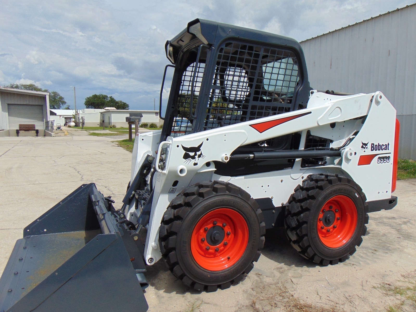 2016 BOBCAT S550 TURBO «MID SIZE» WHEEL LOADER – ONLY 949 HOURS – 100% JOB READY