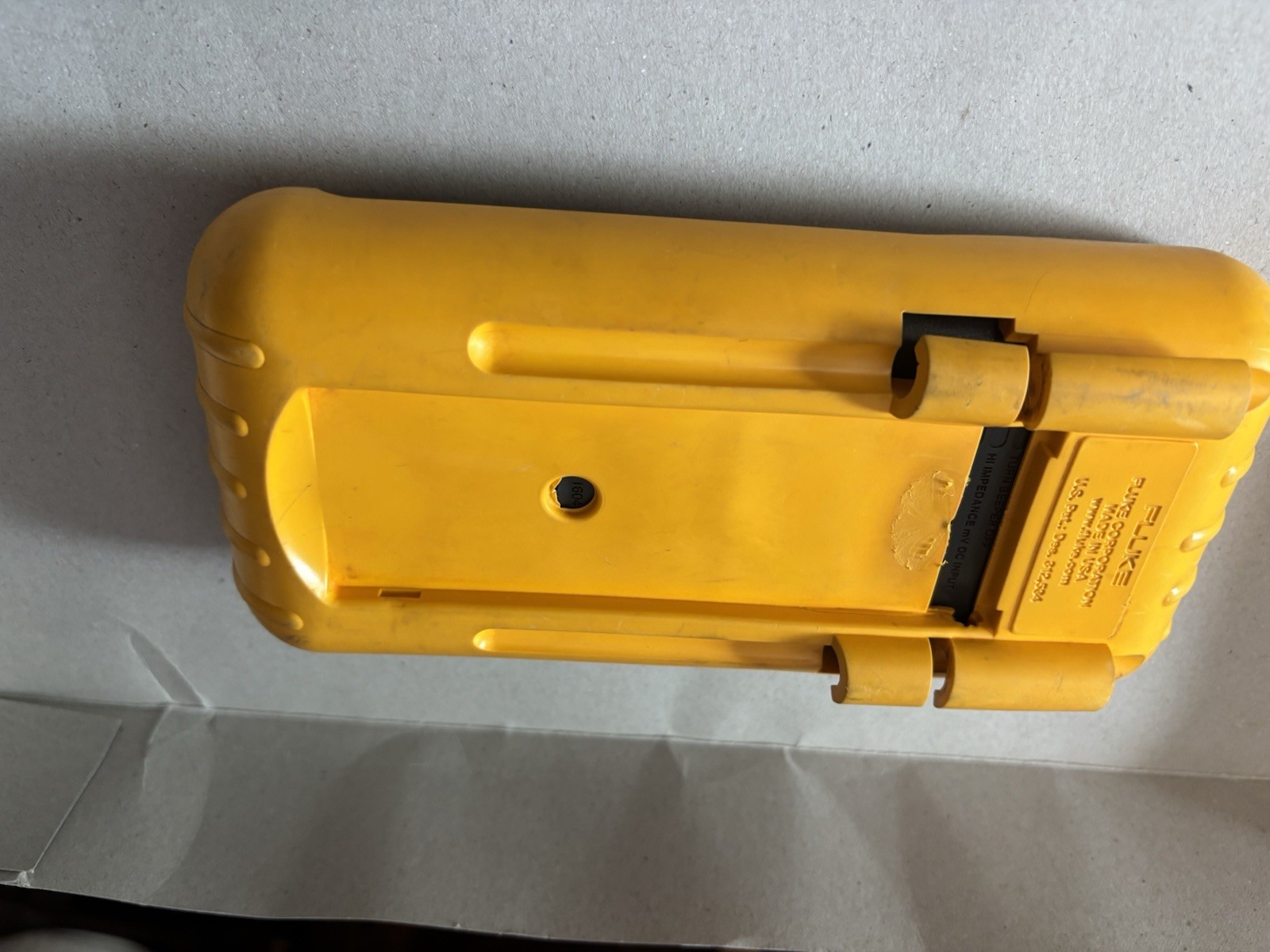 Fluke 87 III True RMS Digital Multimeter CAT III 1000V 10A w/ Test Leads