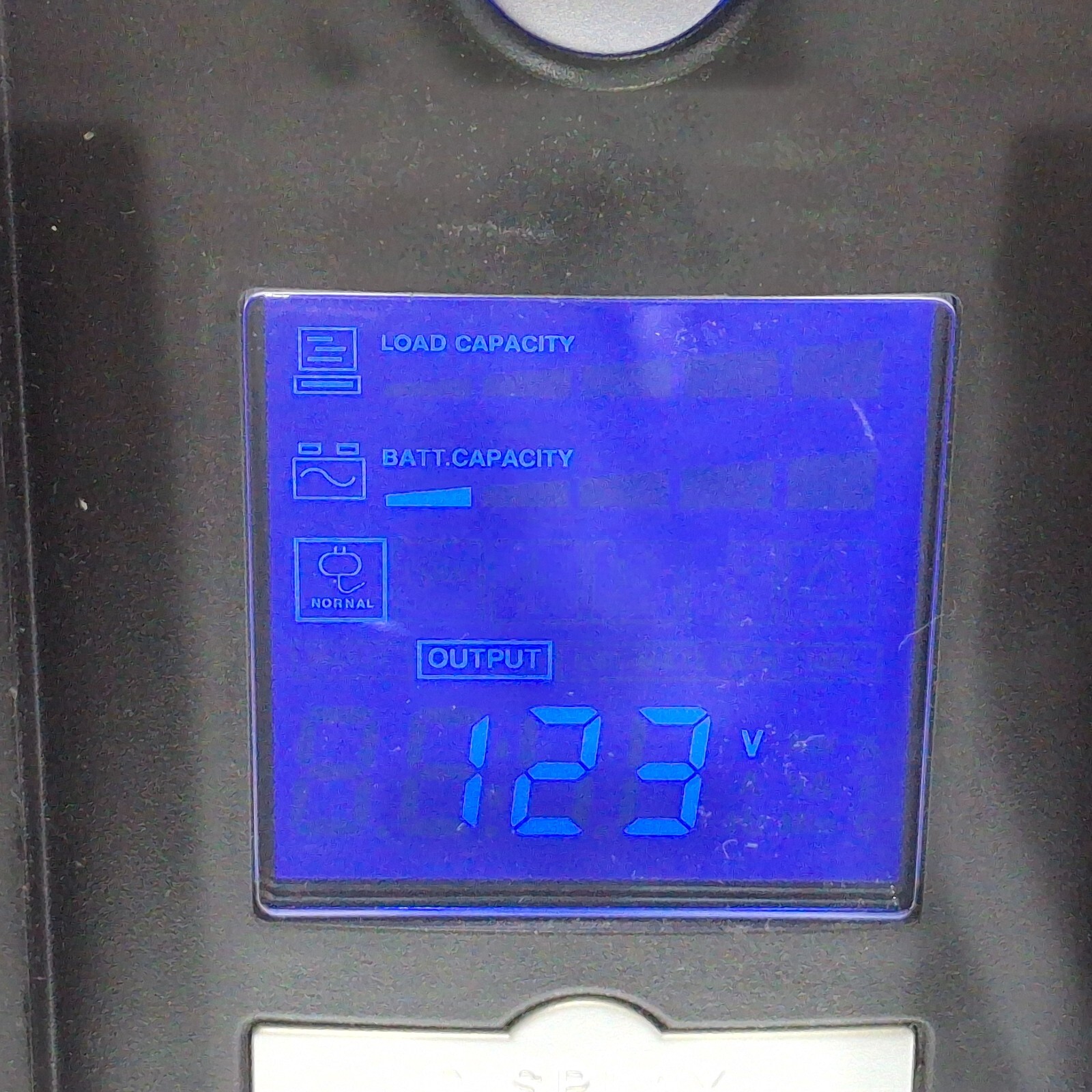 CyberPower 1000VA CP1000AVRLCD Battery Back Up