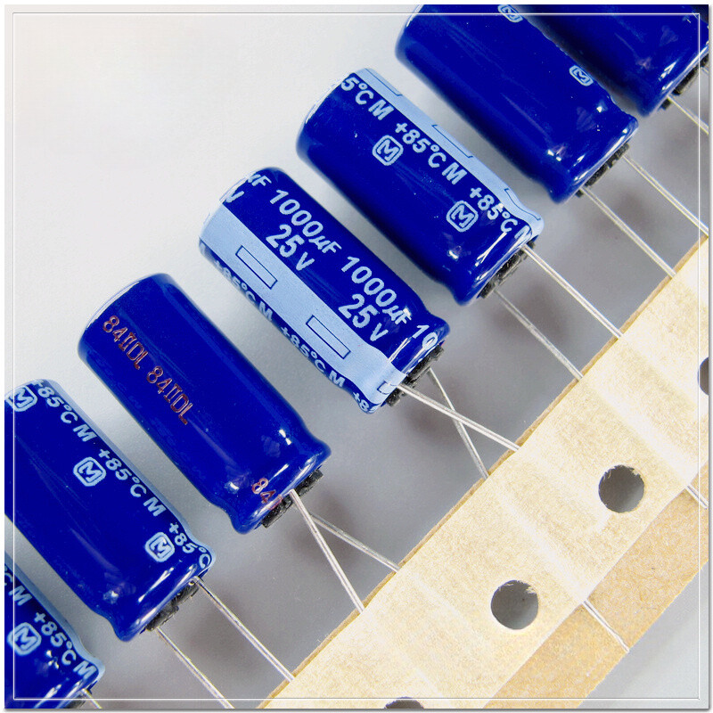 Pana M Series 1000uF/25V 10x21mm Electrolytic Capacitors 25v1000uf 85℃