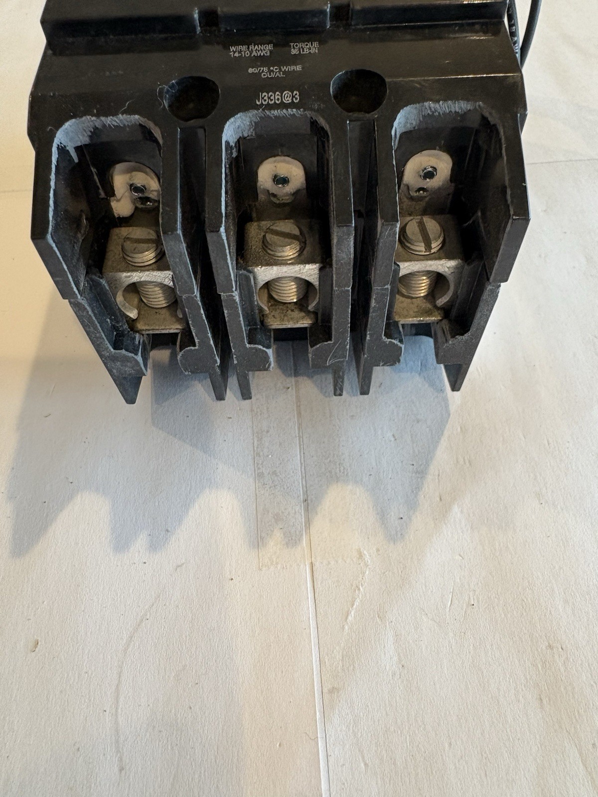 NEW GE TEY330ST12 Circuit Breaker 3 POLE 30AMP W/ 120V SHUNT TRIP NEW