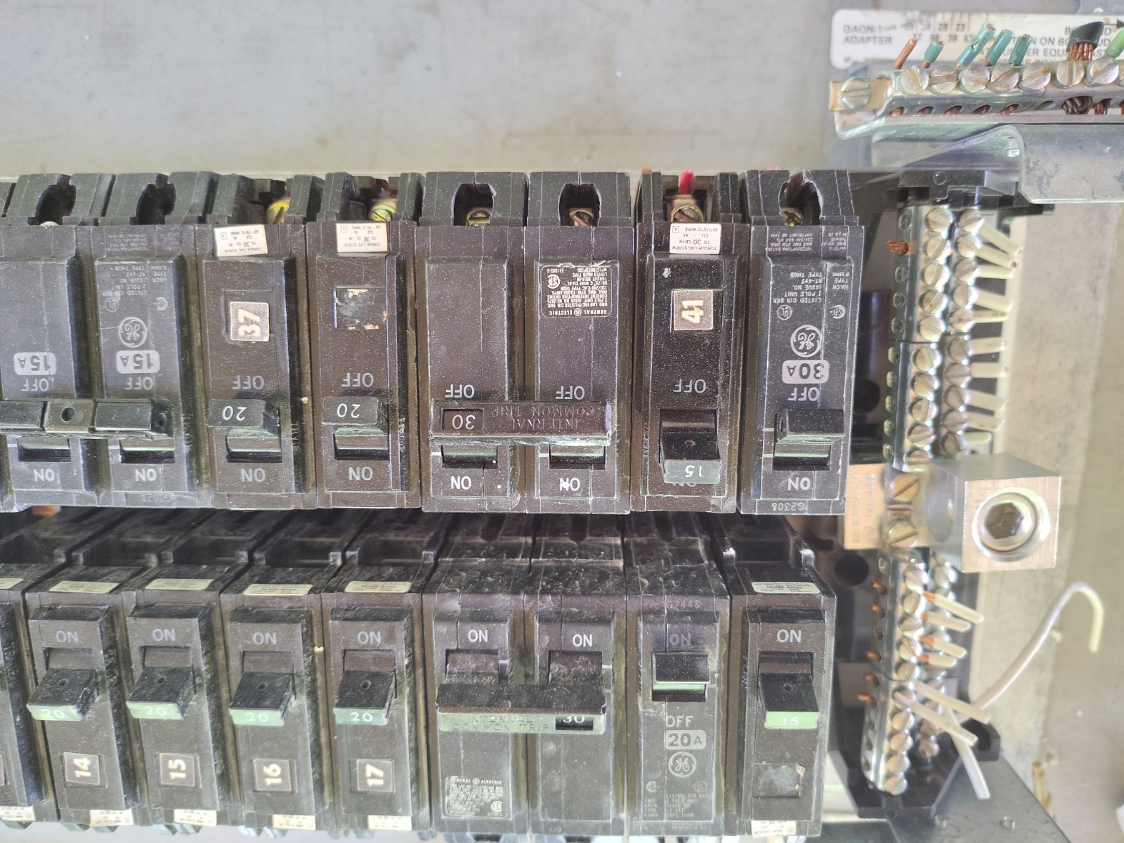 Electric Breaker Board Circuit Breakers Commercial Panel