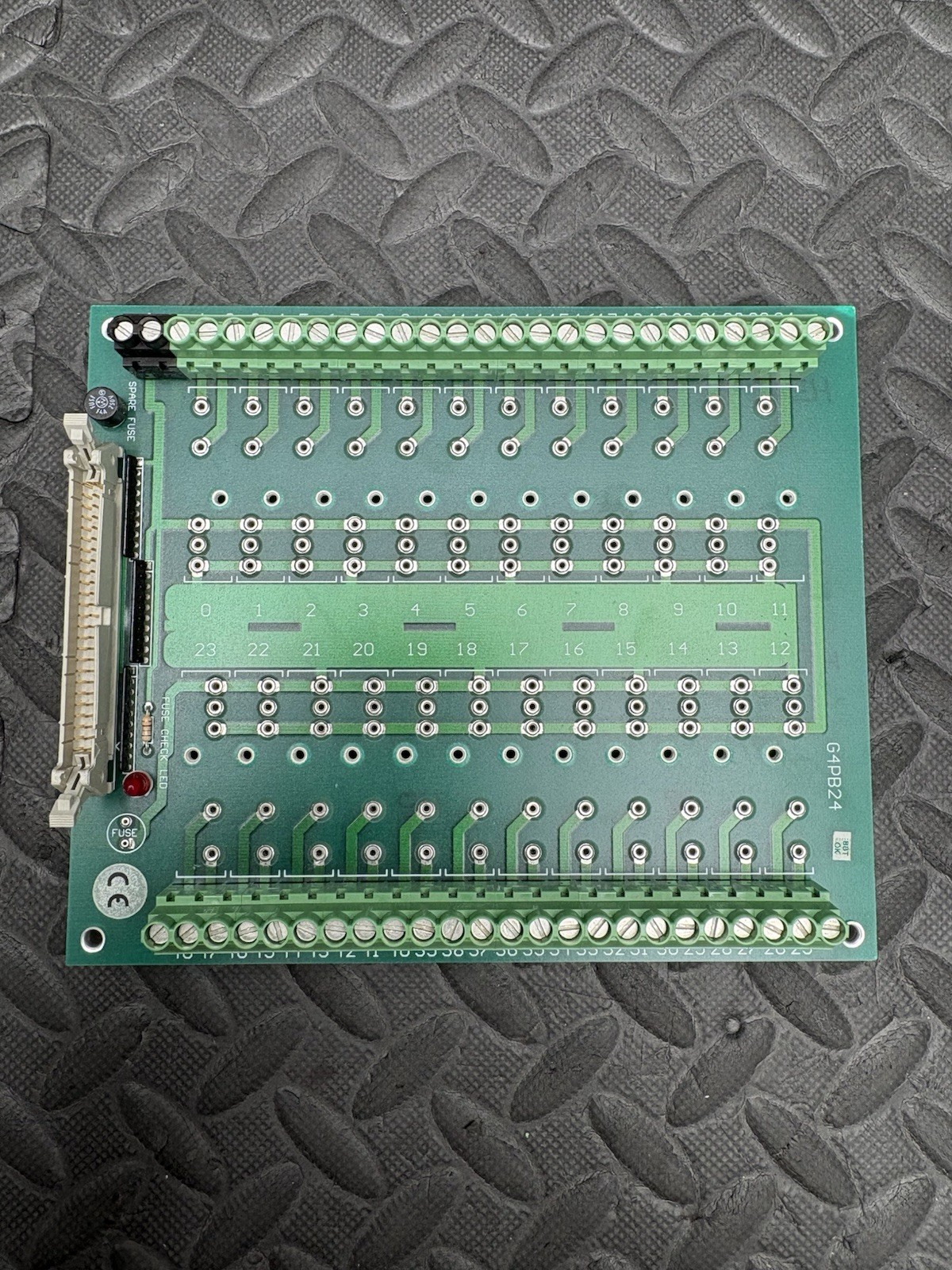 OPTO 22 G4PB24 PLC RACK
