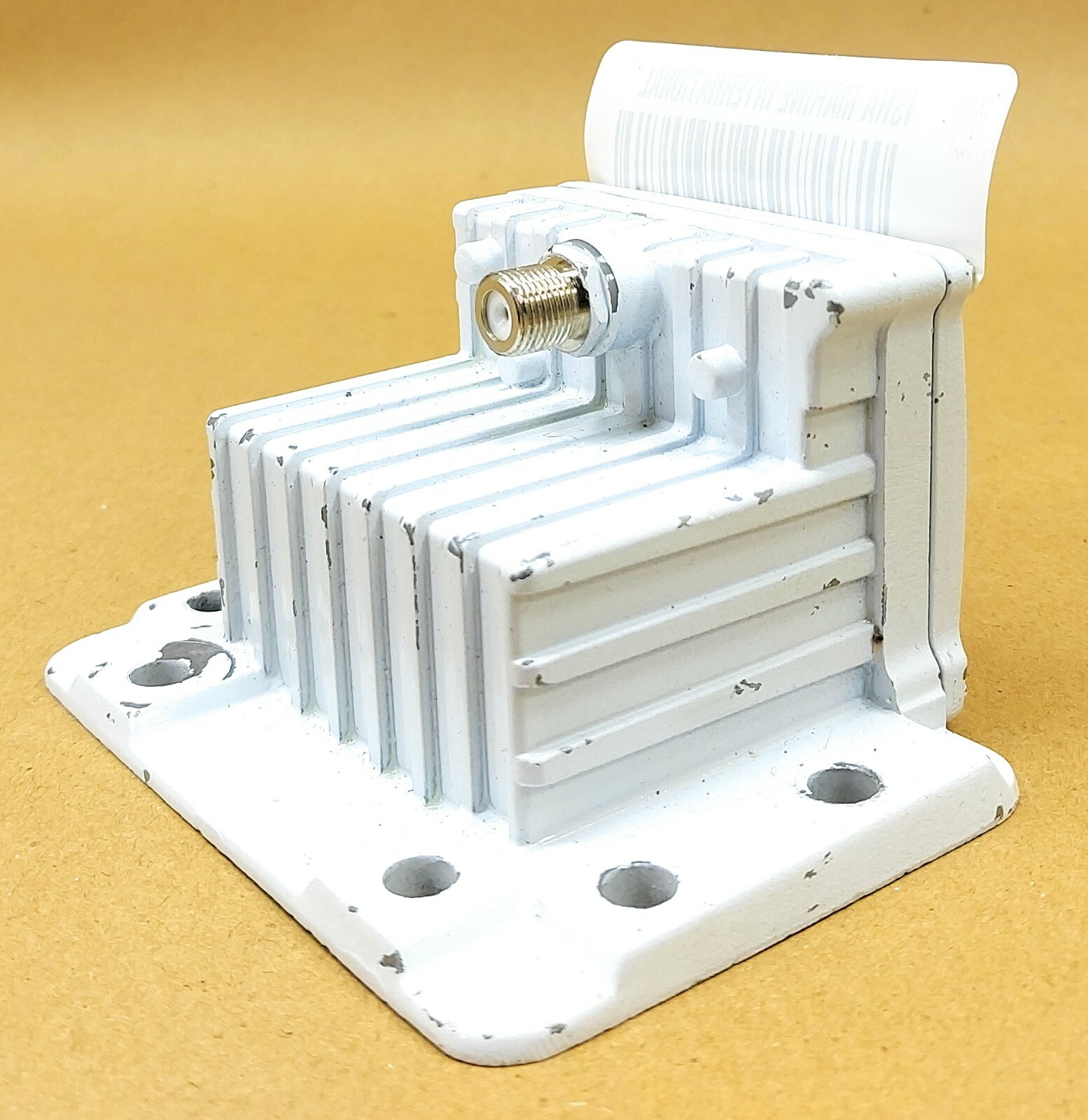 Gardiner Communications 65 dB C-Band Low Noise Block Down Converter