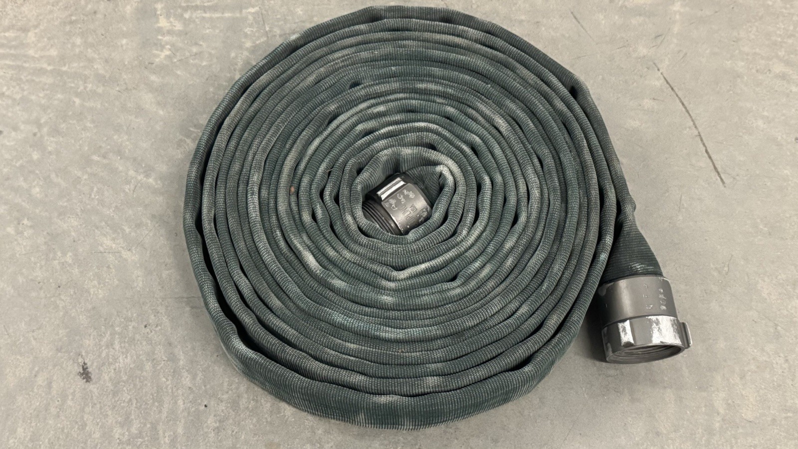 Genuine 50FT 2 1/2 Inch Fire Department Surplus Hose W/ Action NH/NST Couplings