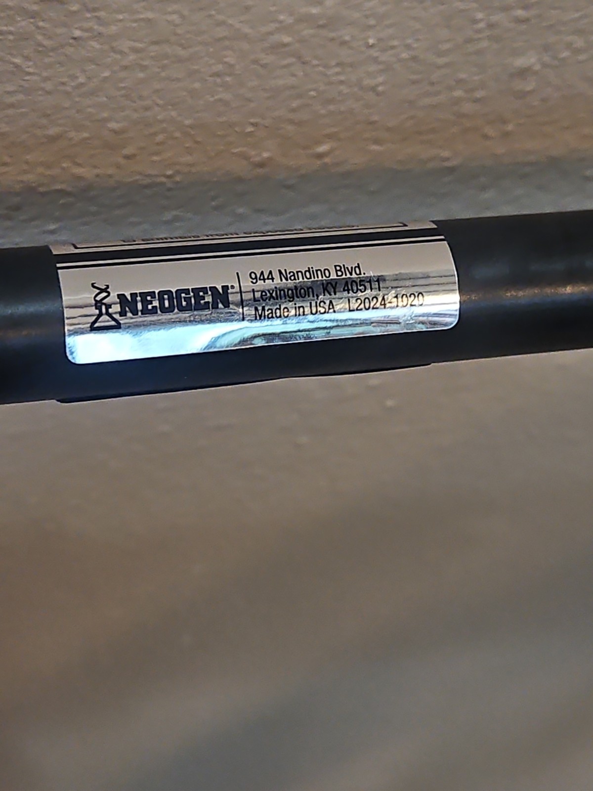 Ideal 42″ Safe-T Flex Pole Syringe 10cc Cattle Swine Sheep Large Small Animals