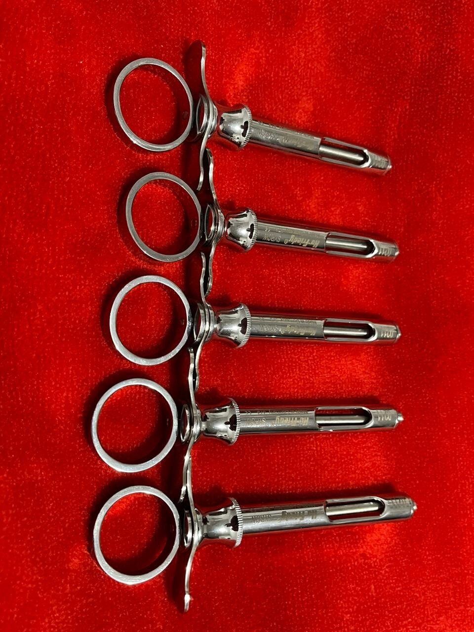 LOT OF 5 Hu-Friedy CW Style Dental Anesthetic Aspirating 1.8ml Syringe SYRCW