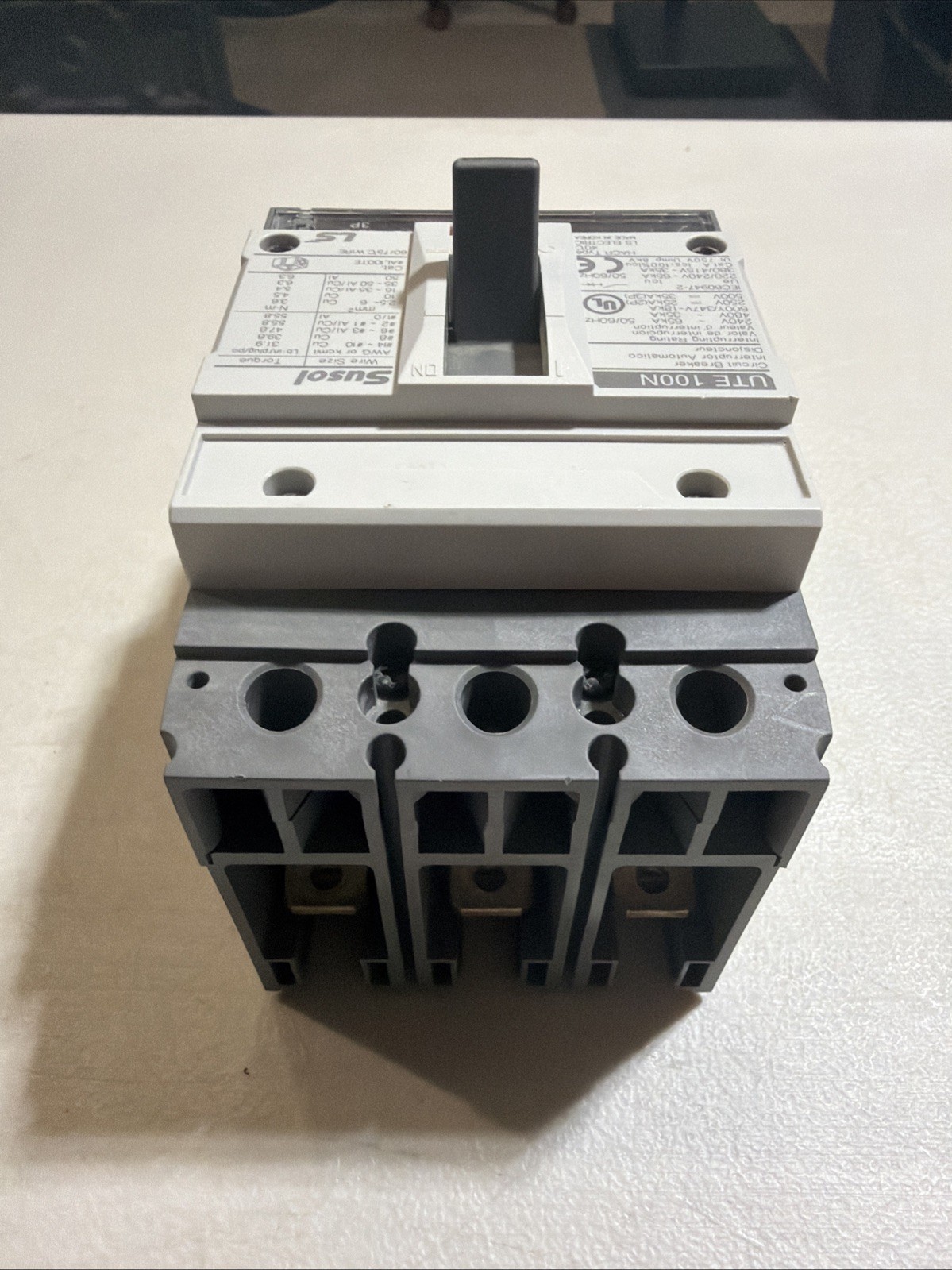 Susol UTE100N Circuit Breaker 100 Amp 3 Pole 120/240 Volt New Old Stock No Box!!