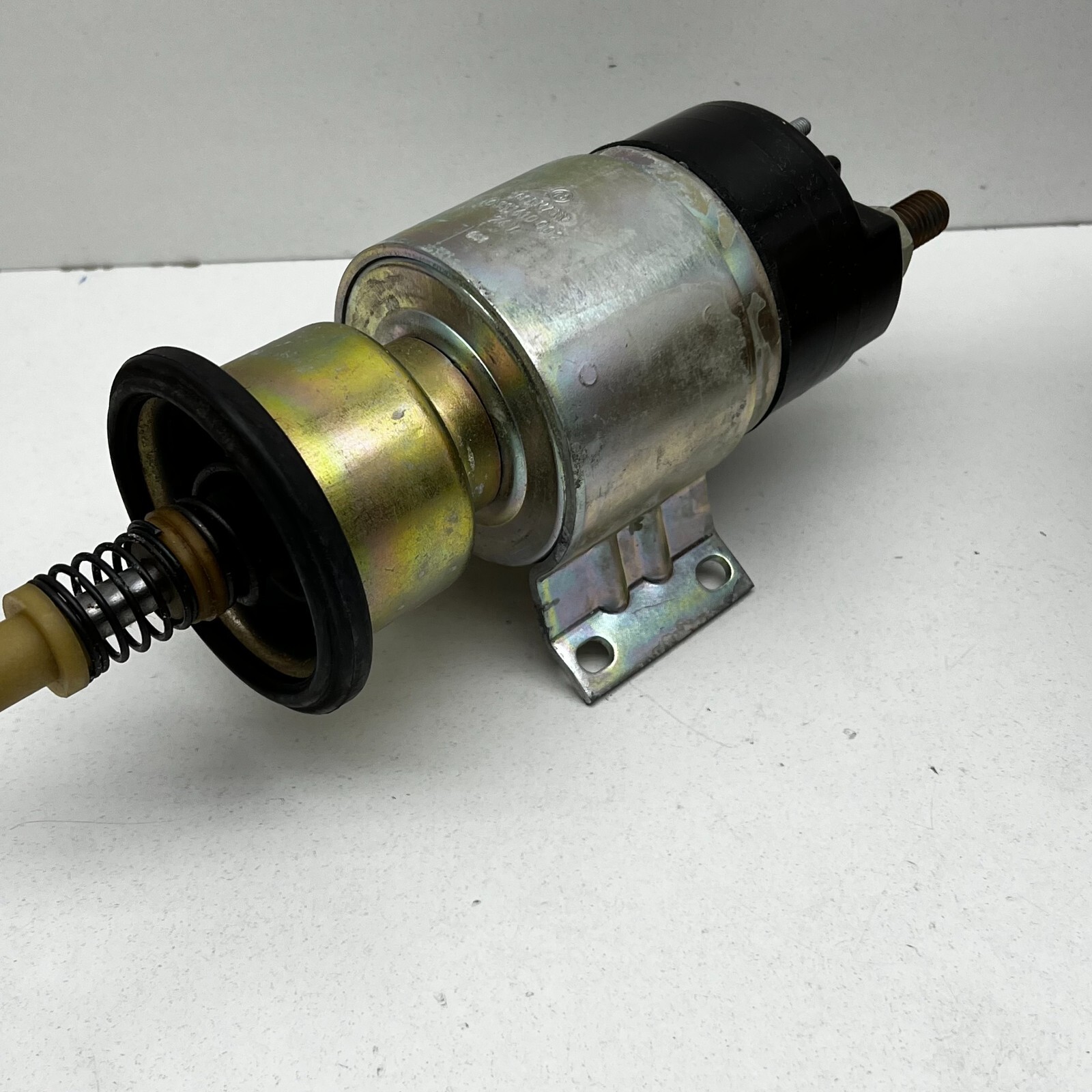 Genuine CAT Caterpillar 3T0868 Solenoid 24V (Bosch 0331410002) ~Some Oxidation~