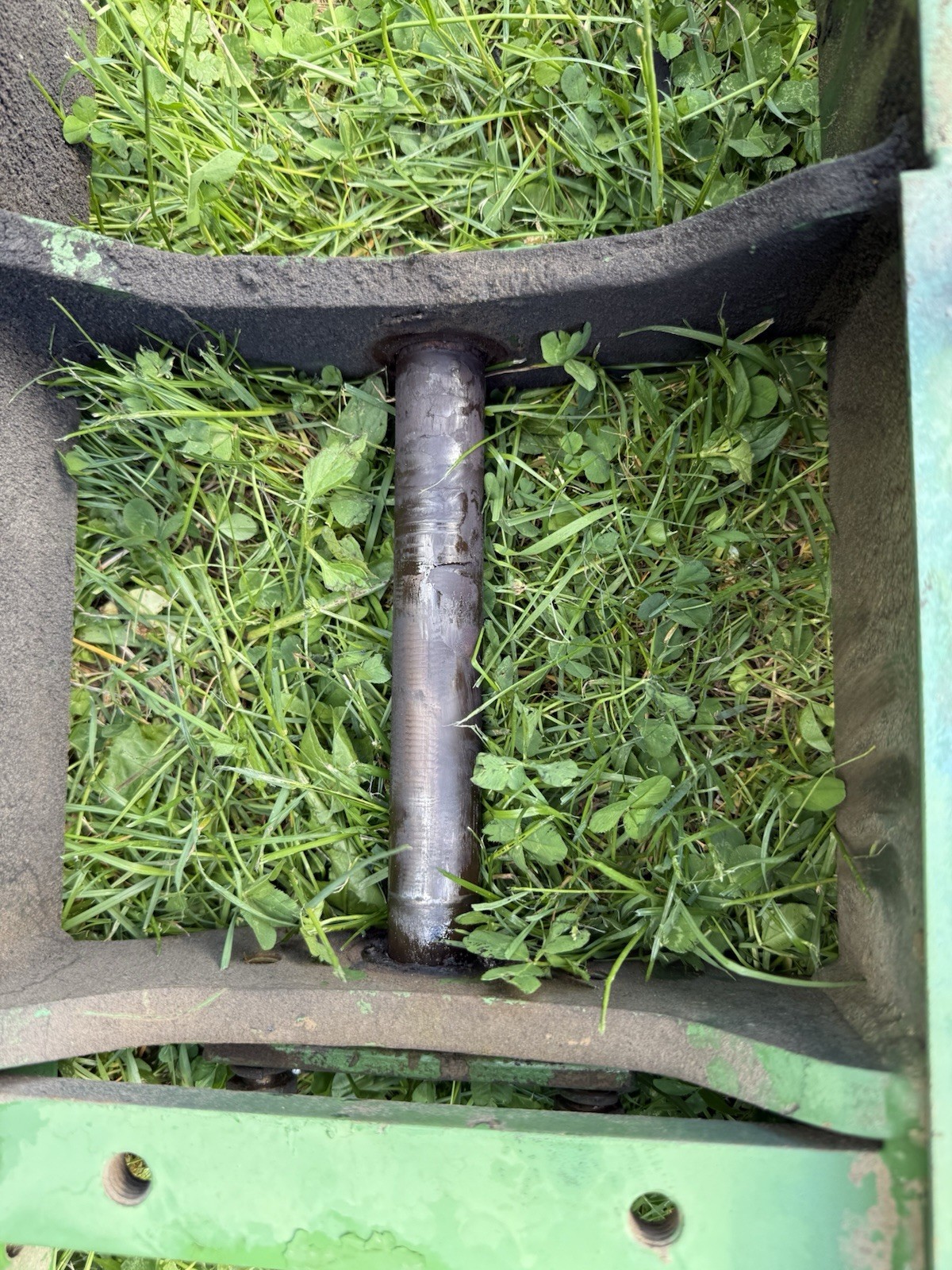 John Deere 650 750 850 Front Frame Assembly with Pivot Pin