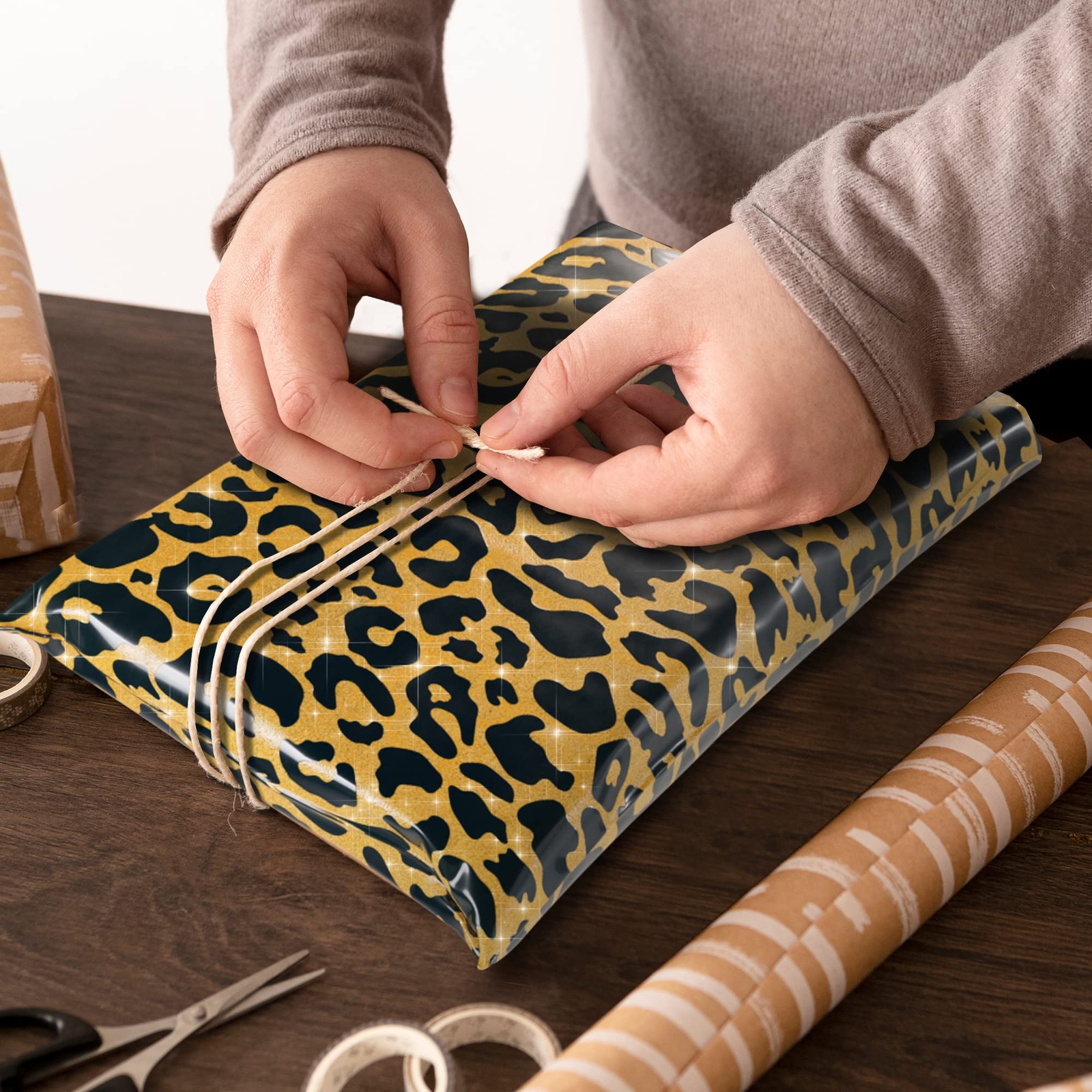 Leopard Expansion Poly Mailers 6 x 9 Inches. 100 Pack Poly Shipping Bags for …