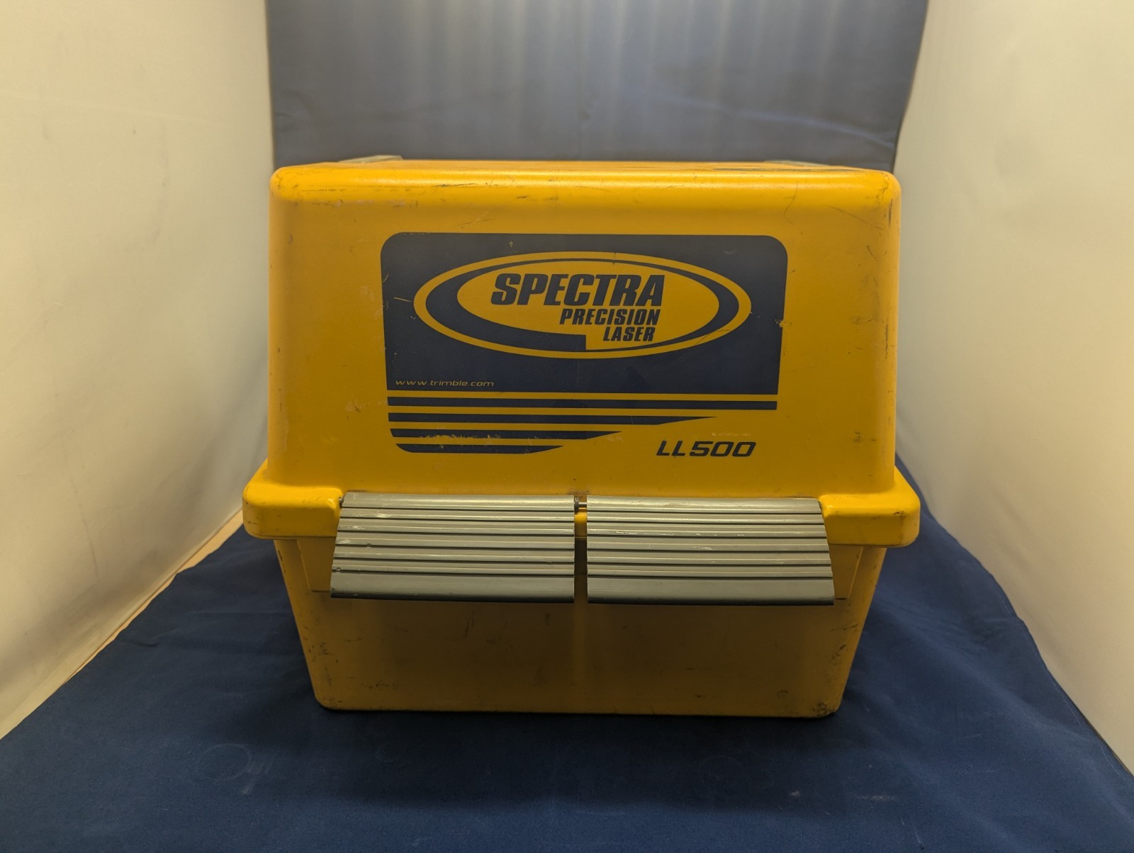 Spectra LL500 Self-Leveling Precision Laser with HR500 Receiver Works!