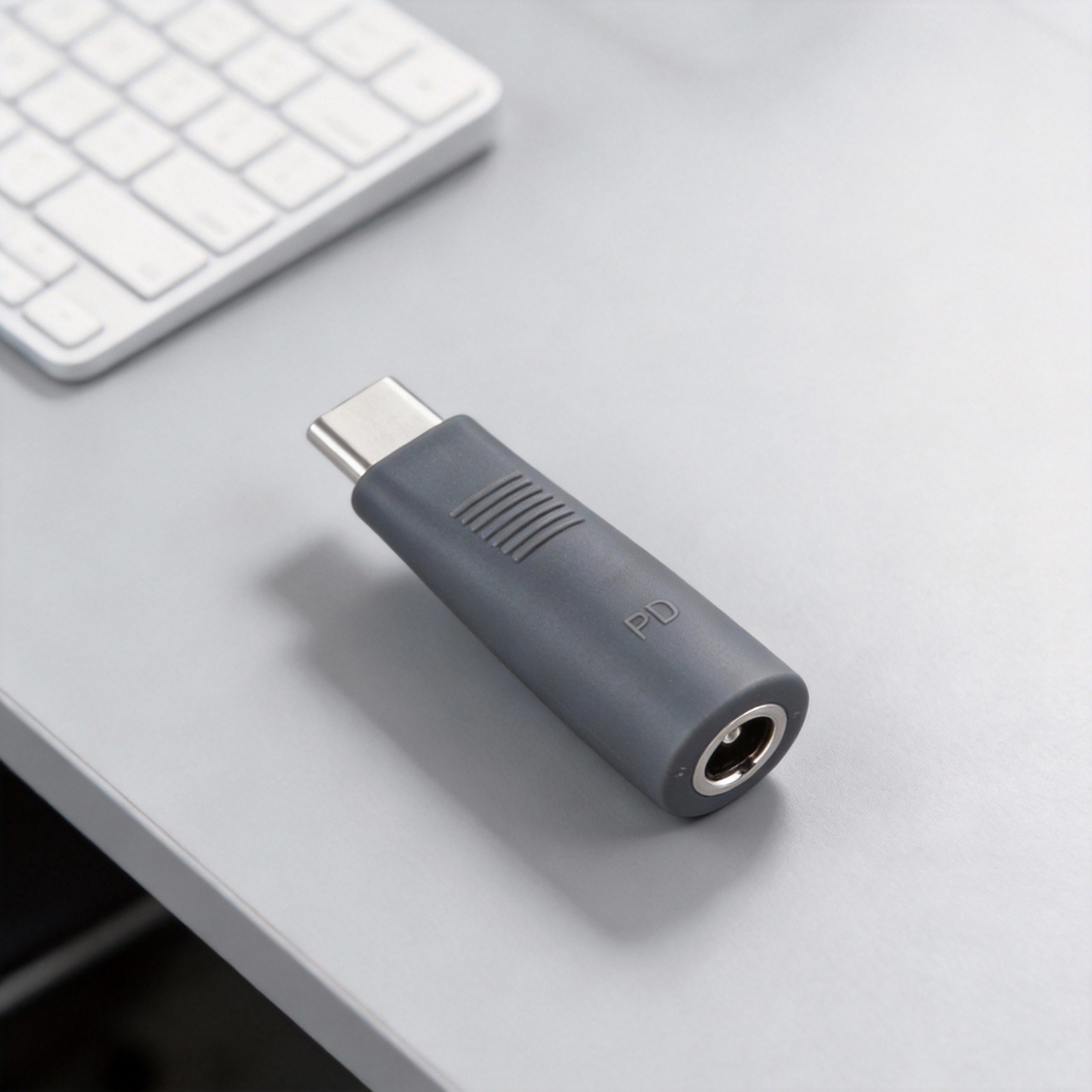 Mobile Deployment 2-in-1 Data Cable DC USB C Cable Continuous Operation