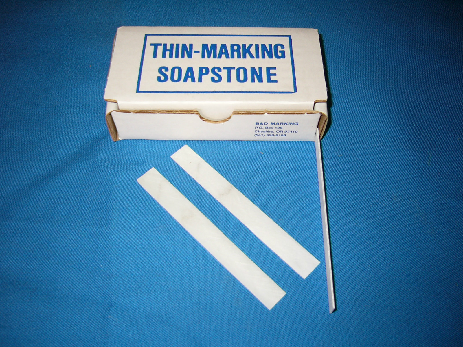 Thin Marking Soapstone 1/32″ ( box of 120 stks) T-120