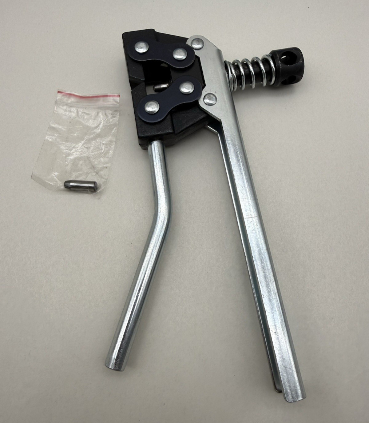 #60-100 Roller Chain Detacher Tool 1 pack *UNUSED *READ…