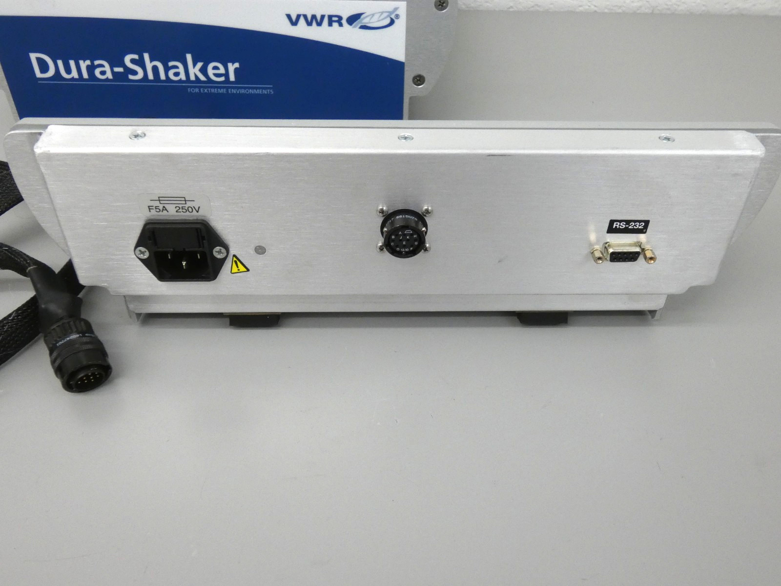 VWR Dura-Shaker For Extreme Environments, CO2-, Humidity-Resistant, 120V
