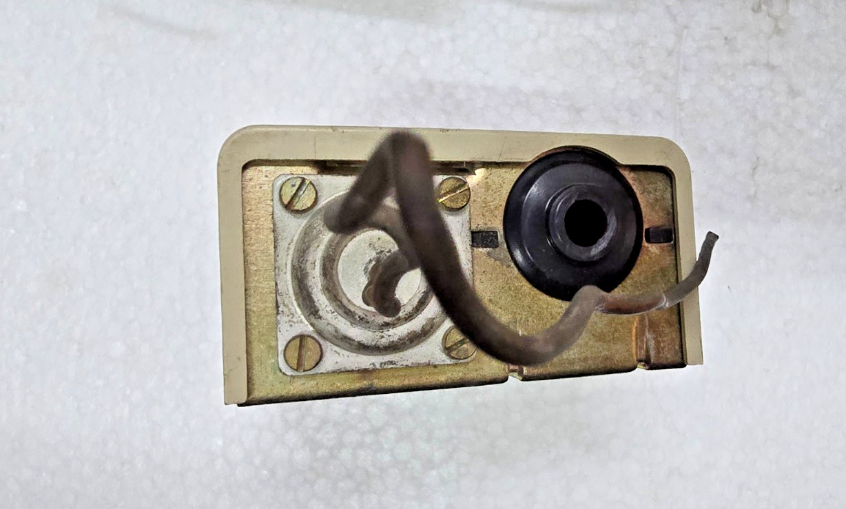 KP77 Pressure Control Danfoss Denmark USED LOT OF 5 pc KP 77