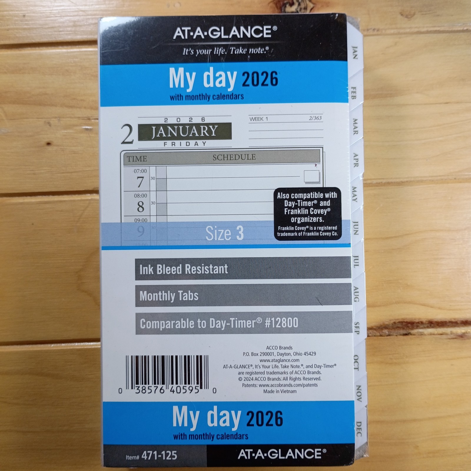 AT-A-GLANCE My Day 2026 Size 3 Comparable To Day-timer #12800 Item #471-125 New.