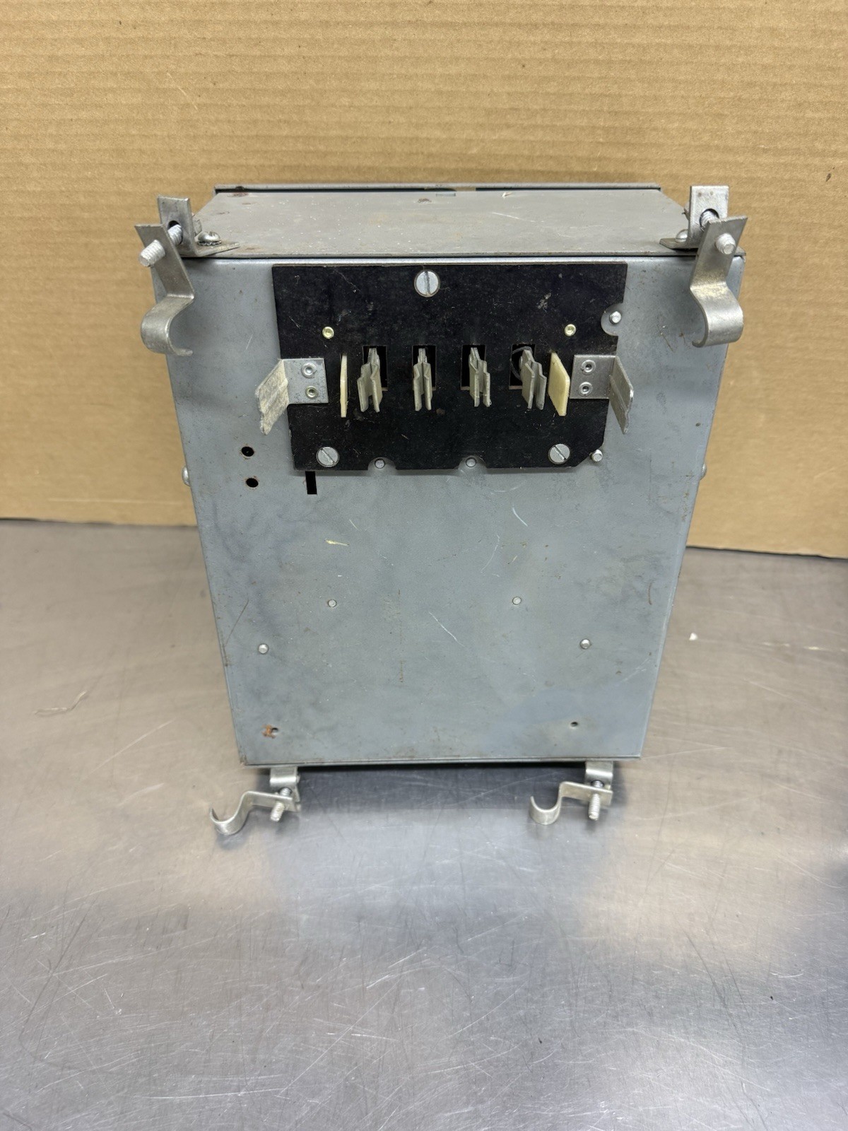 General Electric DH422R Flex A Plug Buss Plug Switch Fusible 60A 240V
