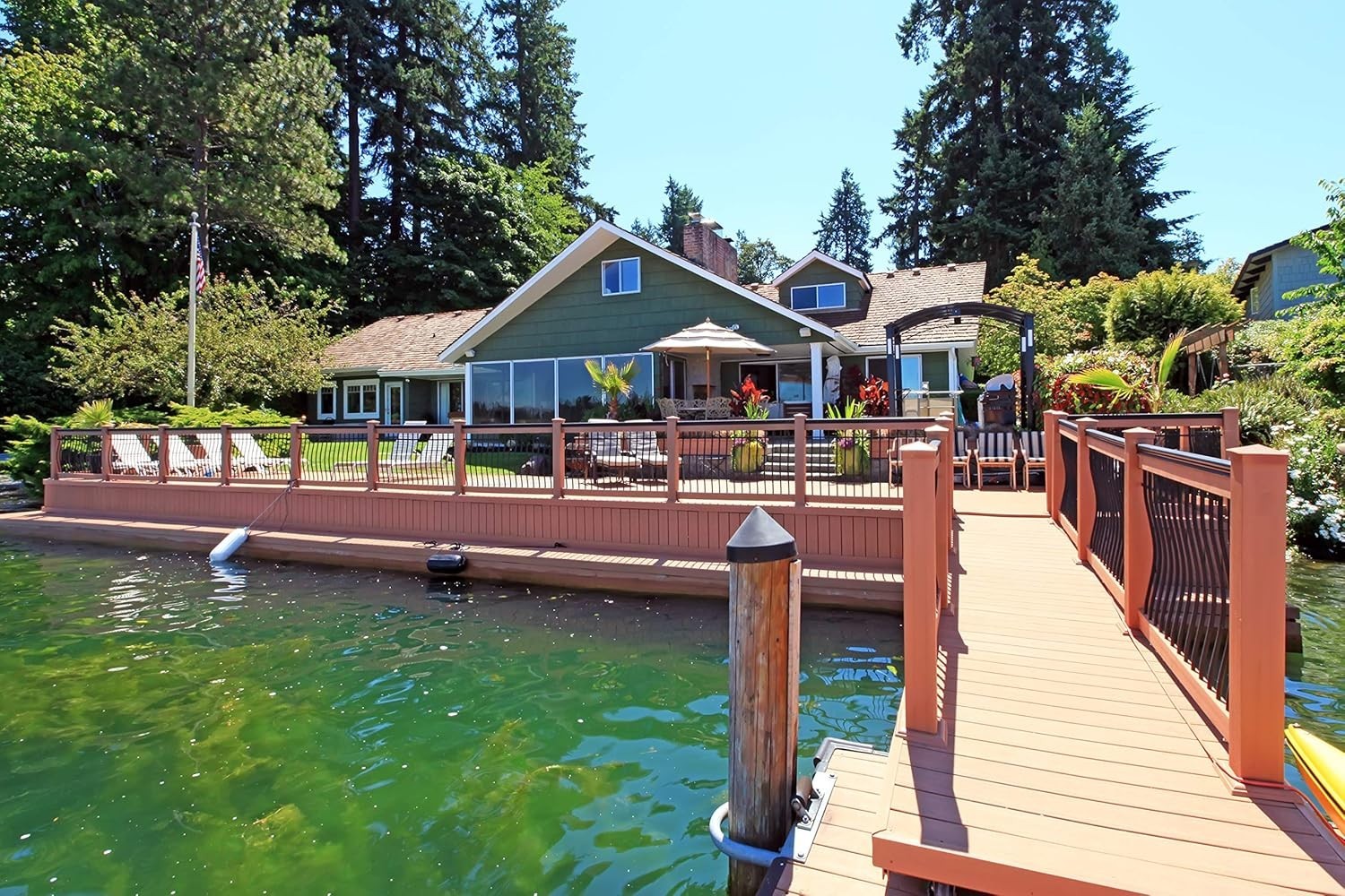 Fast-Drying 1 Gallon Wood Sealer & Stain | Waterproof for High-Moisture Areas