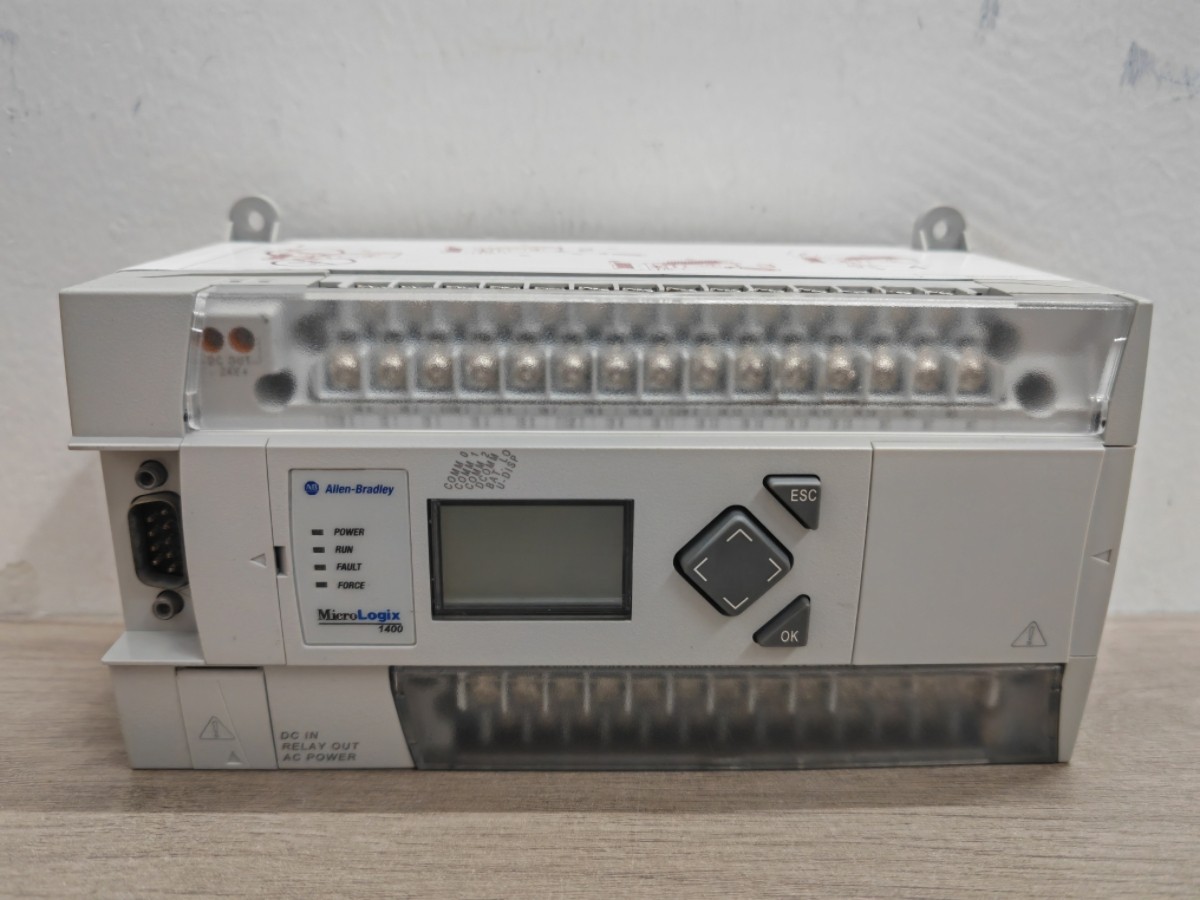 NEW Sealed Allen-Bradley 1766-L32BWA MicroLogix 1400 32 Point Controller