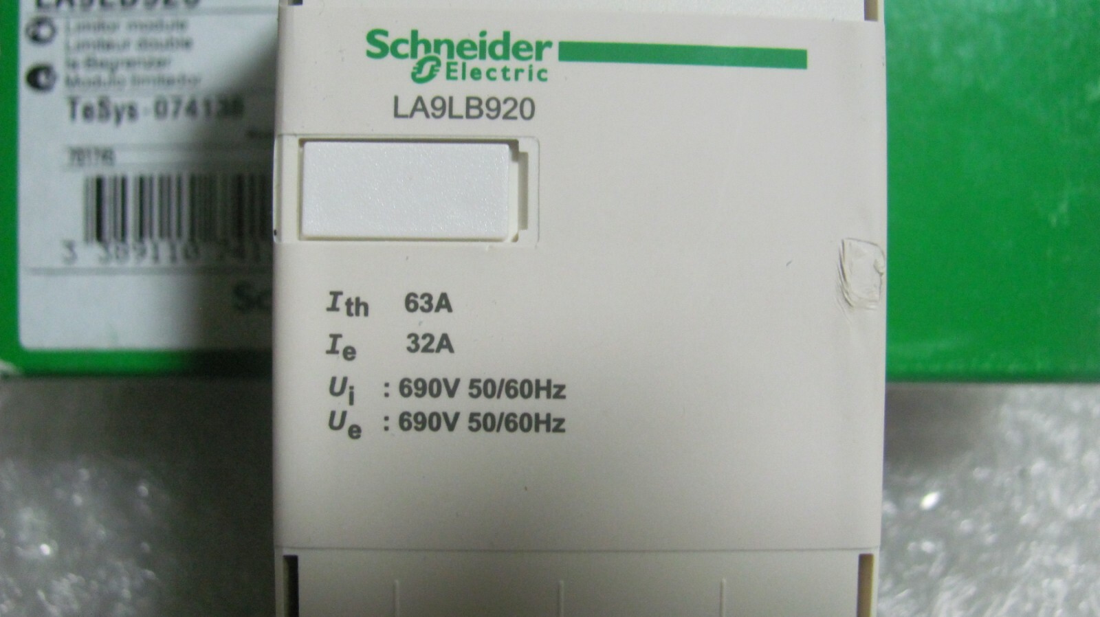 Schneider Electric LA9LB920 TeSys – 074138 Current limiter