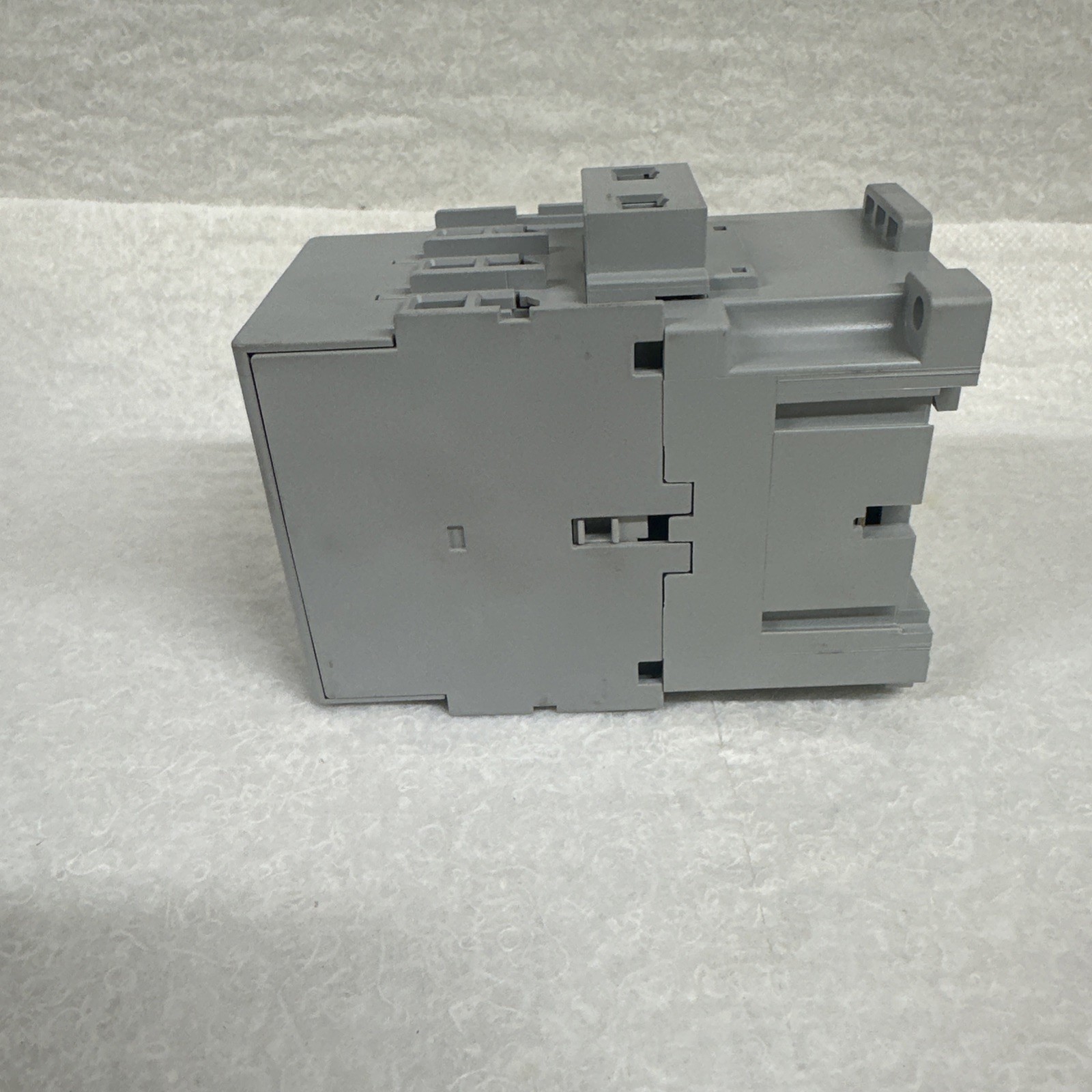 100-C43D00 100C43D00 Contactor 43A 110V/120V 60Hz