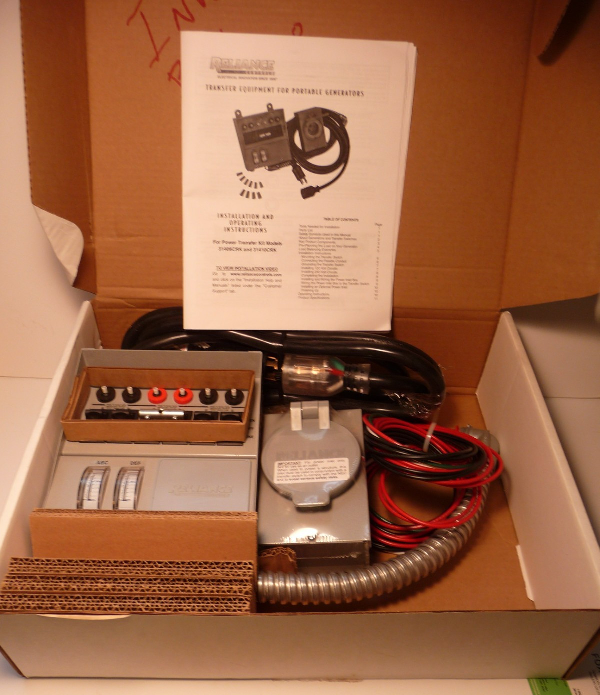 Reliance Controls Corporation 31406CWK 30 Amp 6-circuit Pro/Transfer Switch Kit