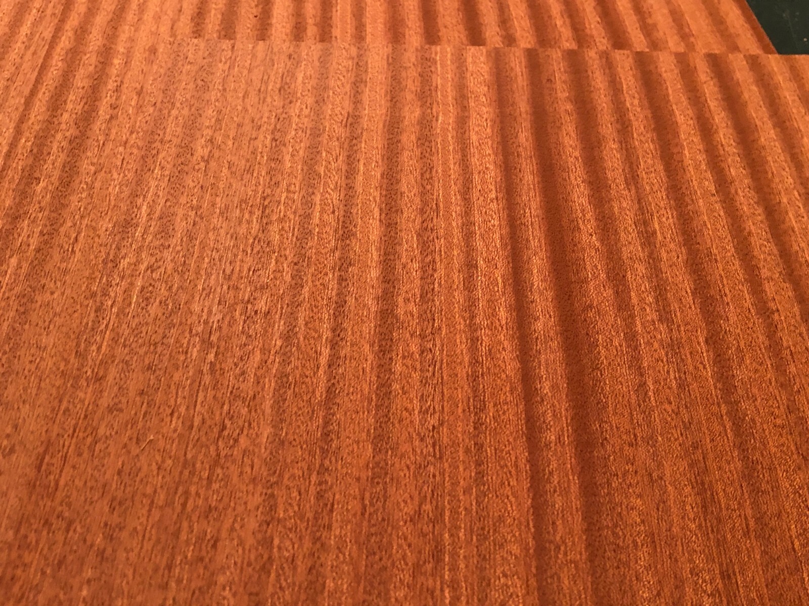 4 Ribbon Stripe Sapele Mahogany Wood Veneer 12″ x 12″ Sheets Pieces 1/42″