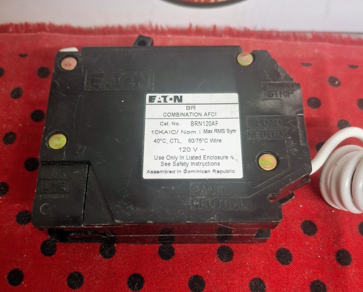 EATON BRN115AF 15A 1P 120/240V 10 kAIC Combination AFCI Circuit Breaker
