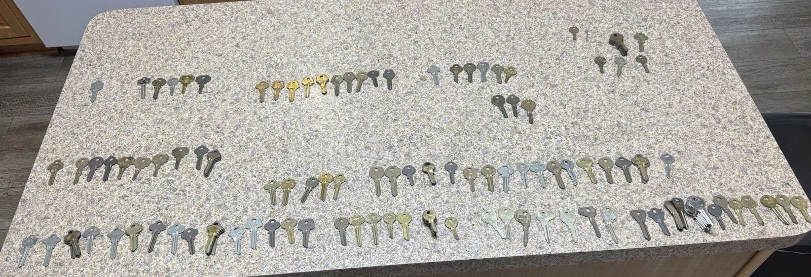 Lot 135 Key Blanks 3 lb Many Patterns See Details Ilco Master National Schlage