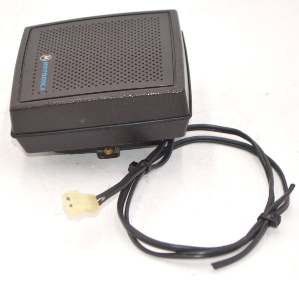 Motorola HSN4018B Water Resistant 2 Way Radio 13 Watt External Speaker