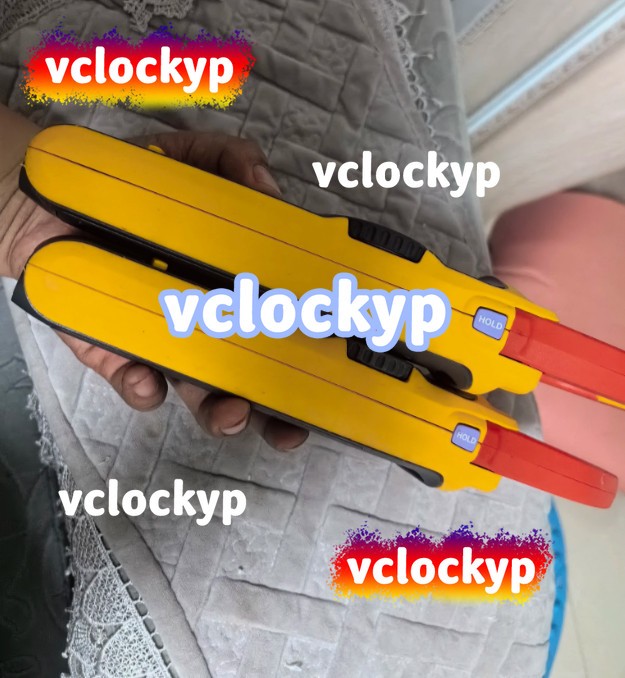 1pcs Fluke 378 FC Non-Contact Voltage Clamp Metere