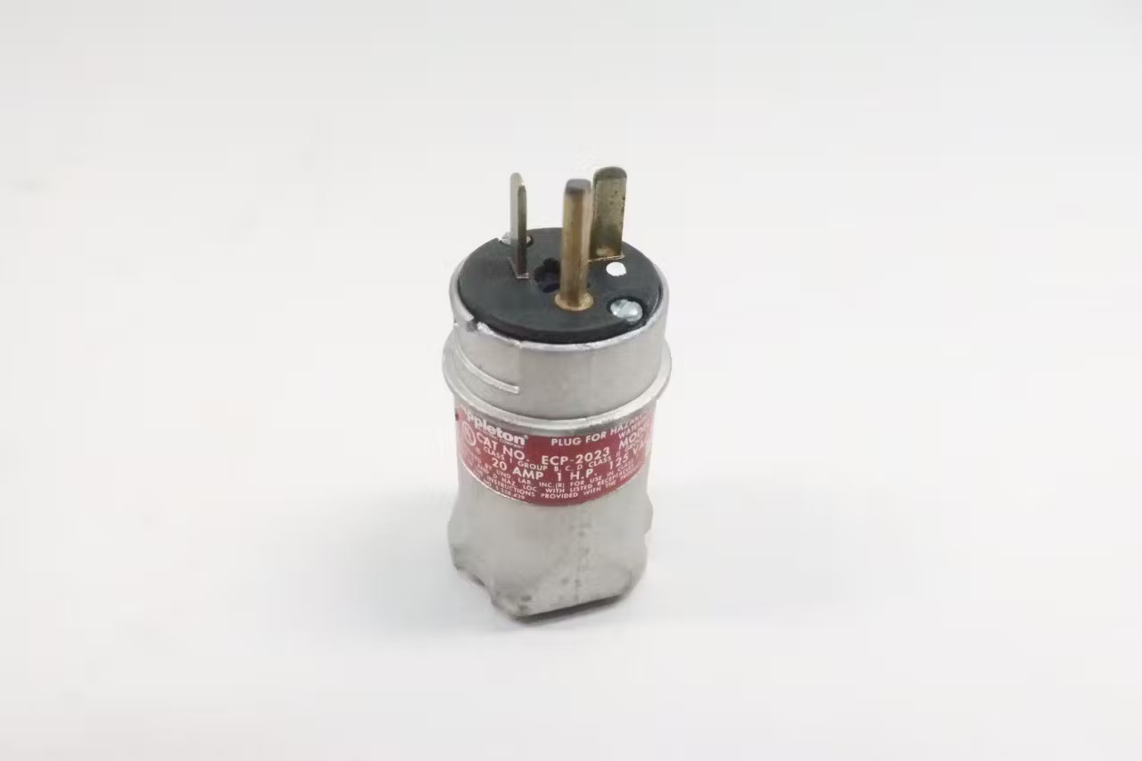 Appleton ECP2023 Plug 3p 2w 20a Amp 125v-ac