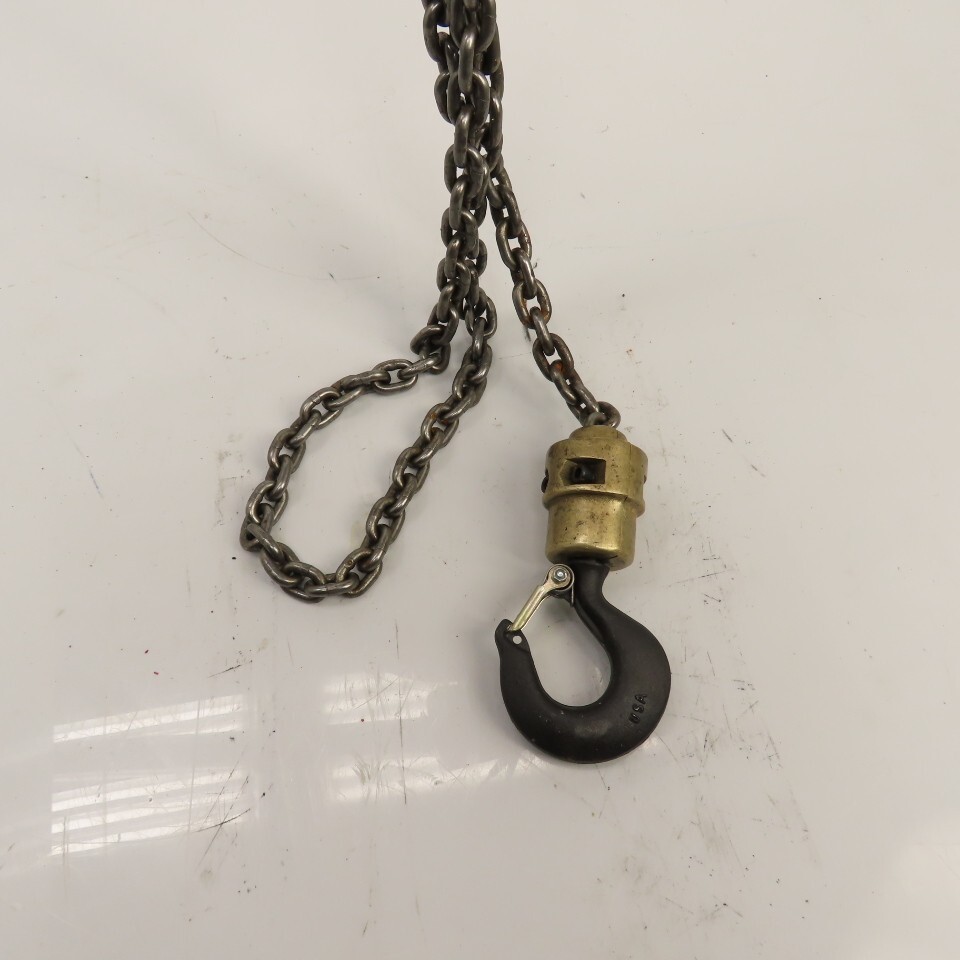 Gardner Denver P2TA11LREL010AAA11 1100LB .55 Ton Air Chain Hoist 10′ Lift 34FPM