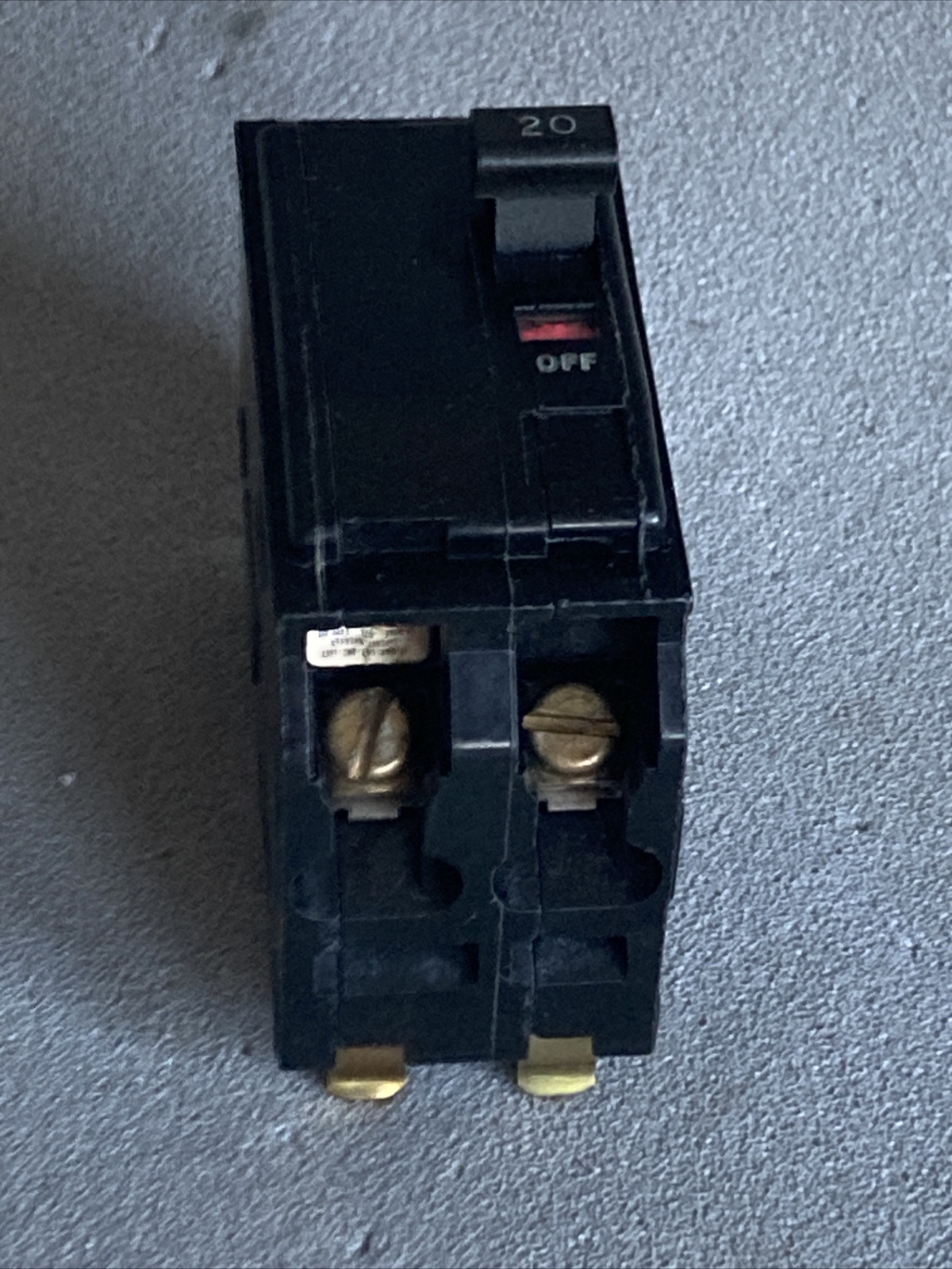 Square D QO220 2P 20A 240V Circuit Breaker Black Face Trip Window 4 Prong mount