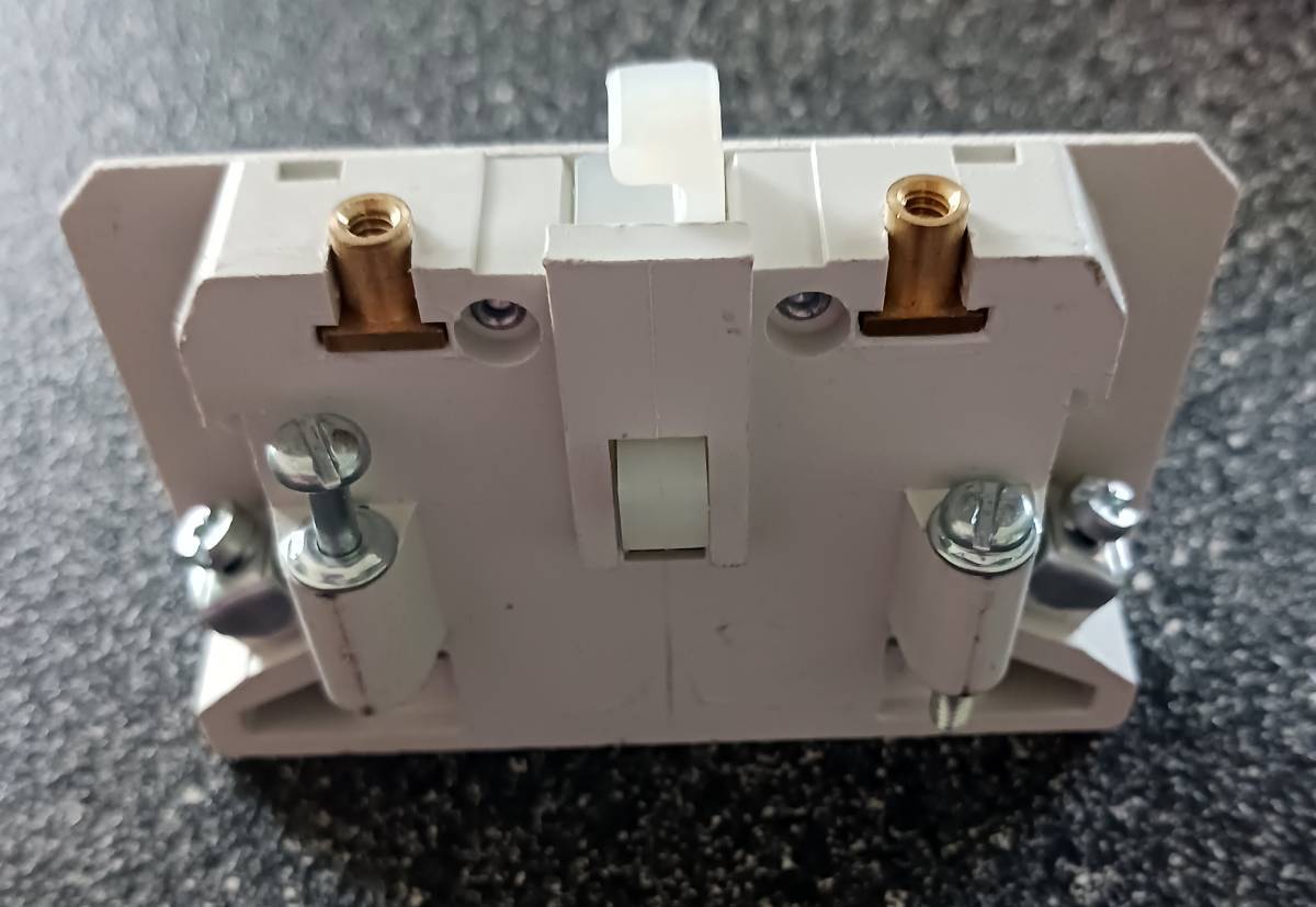 Eaton Base Auxiliary Contact. C320KGS31. (Lot of 2). NEW. Free Shipping