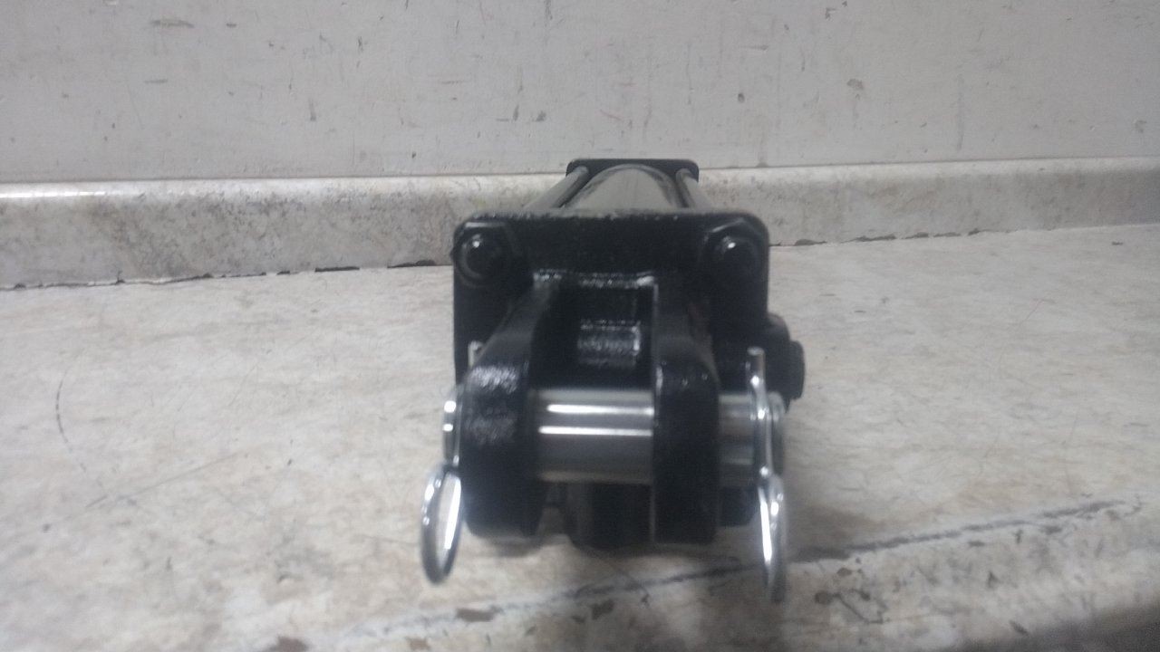 Maxim 218-352 3-1/2 In Bore Dia 14 In Stroke 2500 Max PSI Hydraulic Cylinder