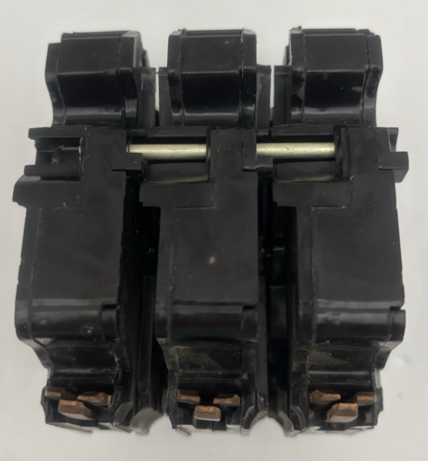 Lot of 4 FPE Stab-Lok Circuit Breakers-30A 3 Pole, 30A, 40A & 60A 2 Pole