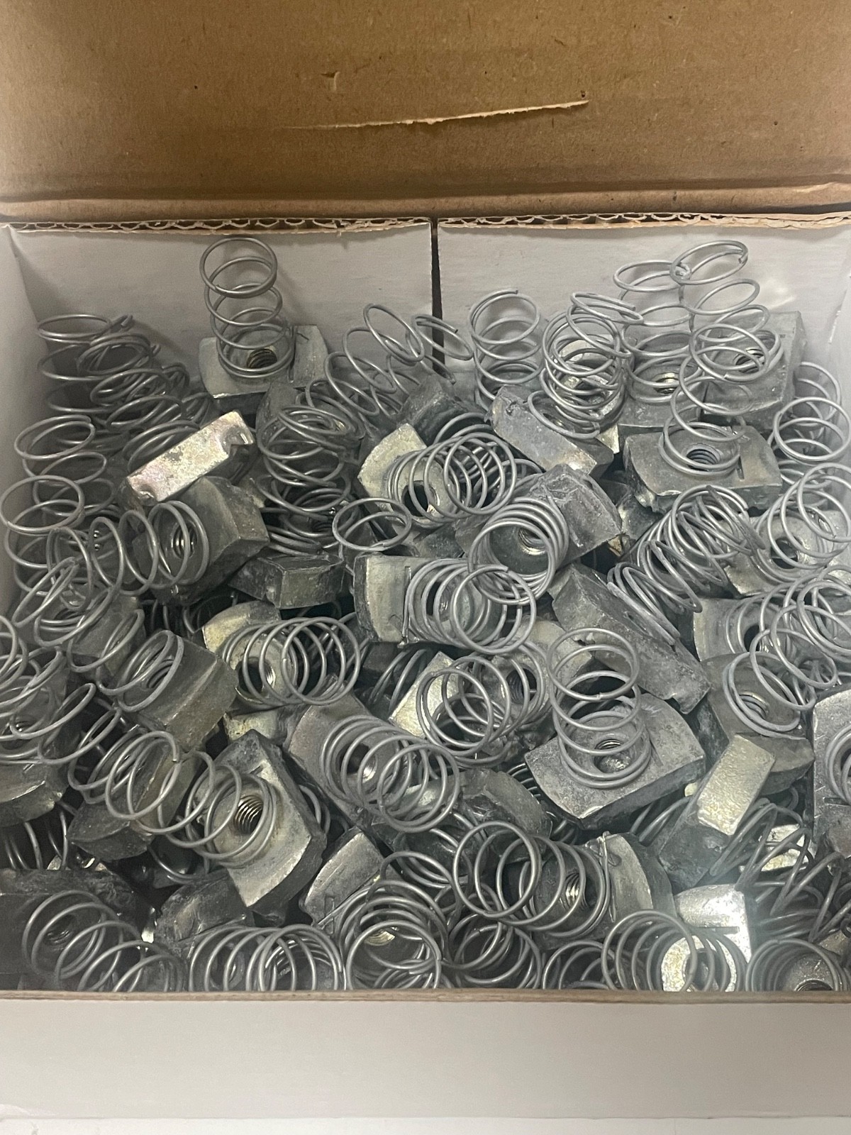 100 Count Box Unistrut Strut Channel Nut with Spring 3/8″-16 Electro-Galvanized
