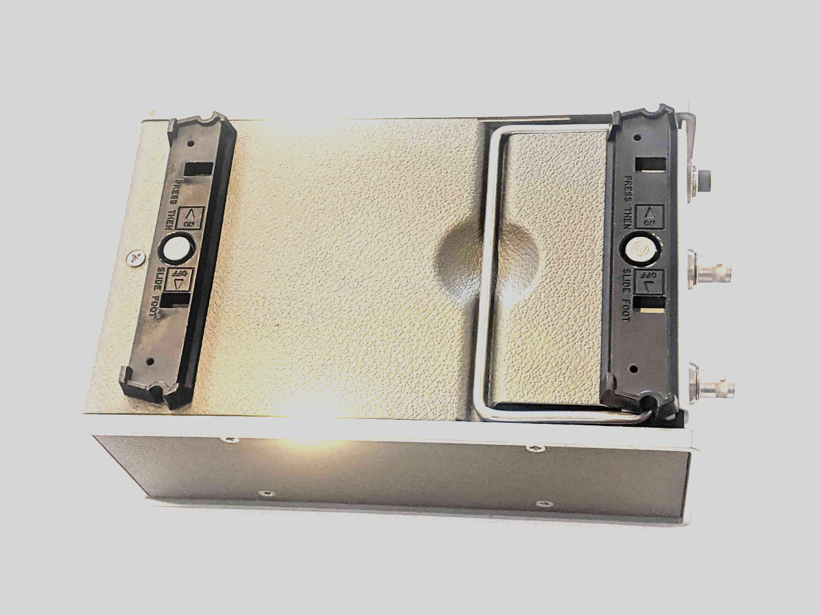 Hewlett-Packard 8447A Broadband Low-Noise RF Amplifier 0.1 – 400 MHz