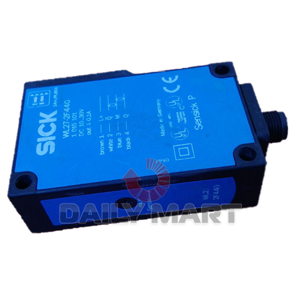 New In Box SICK WL27-2F440 Reflective Photoelectric Sensor