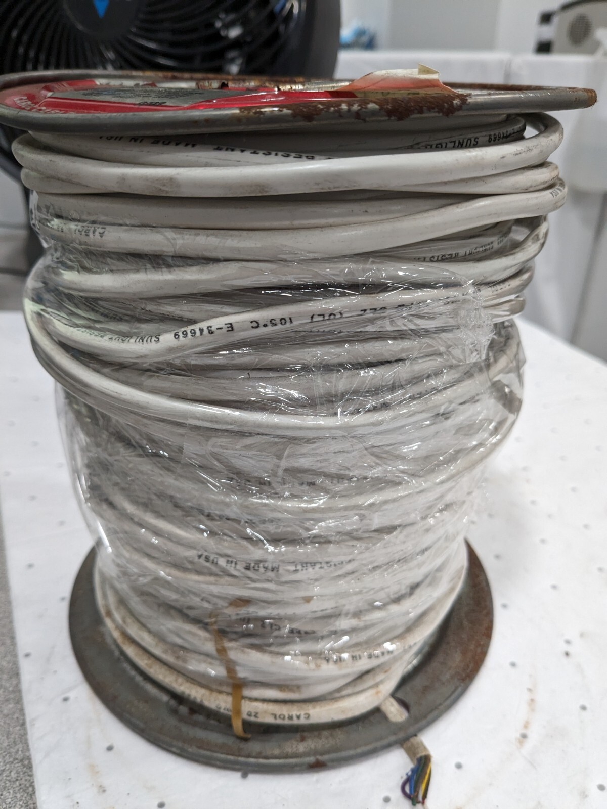 Carol Cable Co. White General Wire 105˚C, 20 AWG, Approx. 250′ 05481