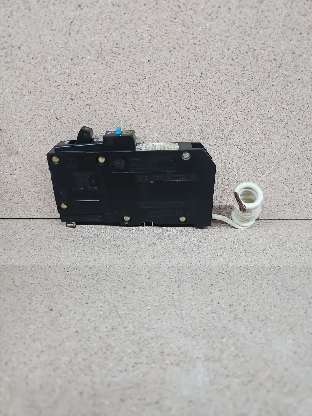 Square D QO120AFI 1 Pole 20 Amp Plug In Arc Fault Interrupter AFCI