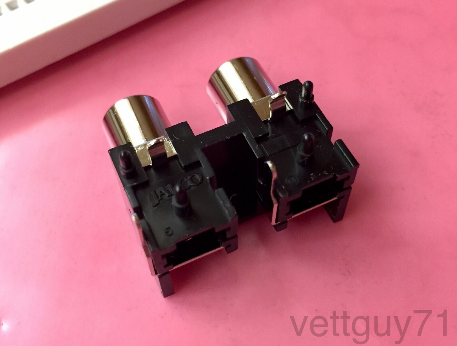 2pcs Jalco Dual RCA Phono Jack Assembly, PCB Mount, PC, Black, Twin, Right-angle