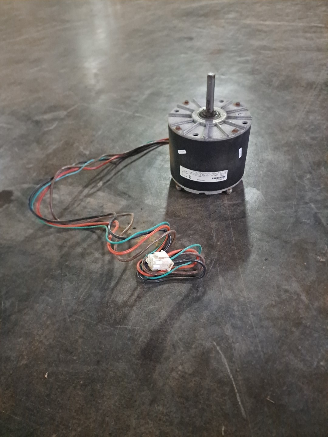 Genteq F48J66A48 Condenser Motor 1/4 HP 850 RPM 208/230V / 17435 (D2T1)