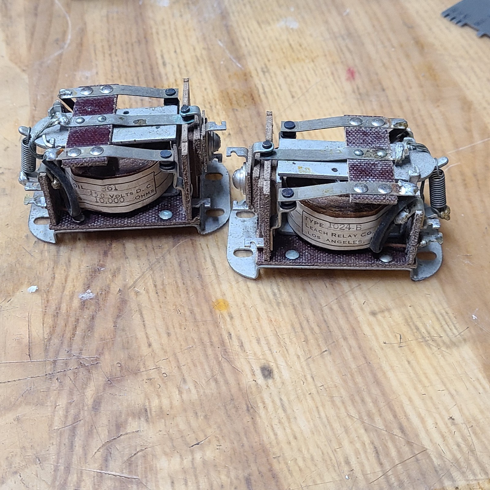 2 Leach Relay Type 1024-B Military Aircraft 150 Vdc 10,000 Ohm Contactor