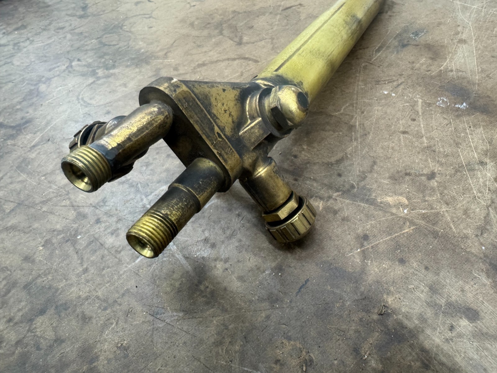 Airco Model 4700 Long Barrel Machine Cutting Torch/Pipe Beveler