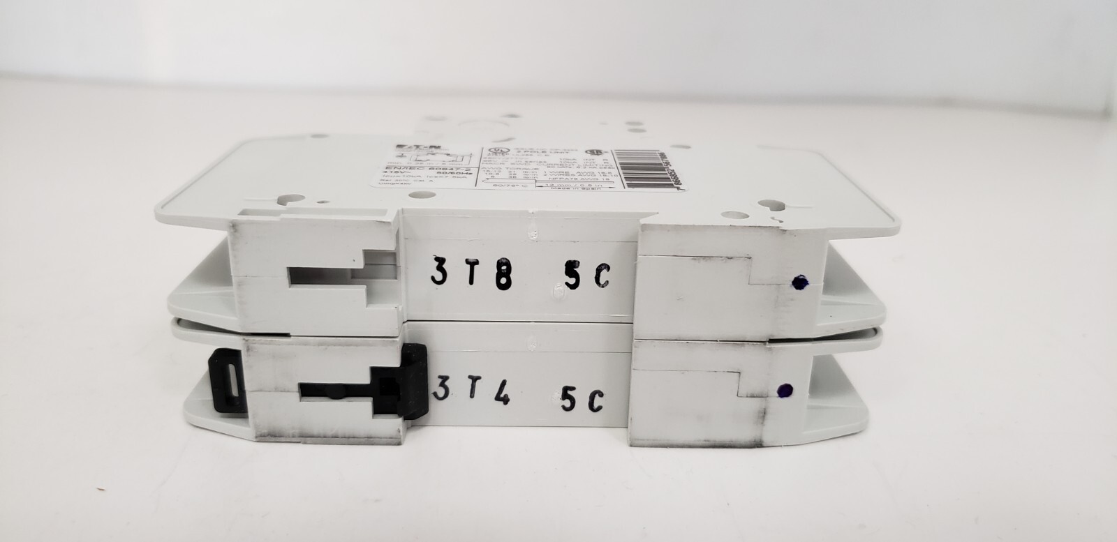 EATON WMZT2C05 (FAZ-C5-2-NA) CIRCUIT BREAKER, 2P, 5A, 480/277V, 10kA, TYPE C NIB