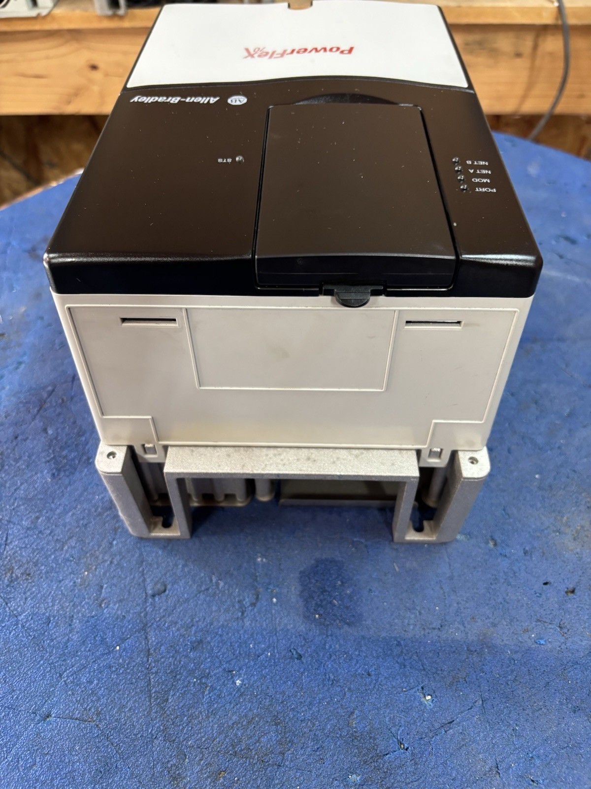 NEW 10HP 20AD014A0AYNANC0 ALLEN BRADLEY Powerflex 70 AC DRIVE MFG 2012 Tested